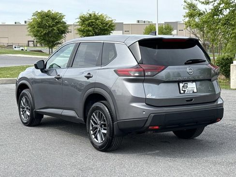 Used 2025 Nissan Rogue S AWD/4WD image 27