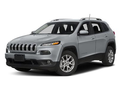 Used 2018 Jeep Cherokee Latitude w/ Altitude Package