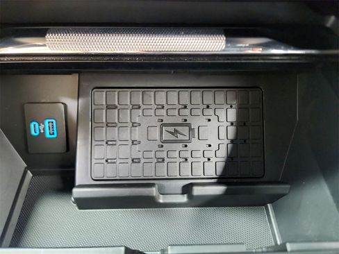 Used 2023 Ford F150 Lariat w/ Equipment Group 502A High image 37