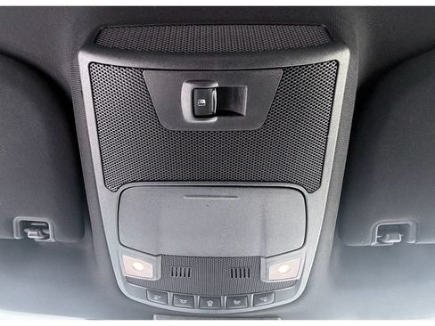 Used 2020 Ford F150 XLT w/ Equipment Group 302A Luxury AWD/4WD image 17