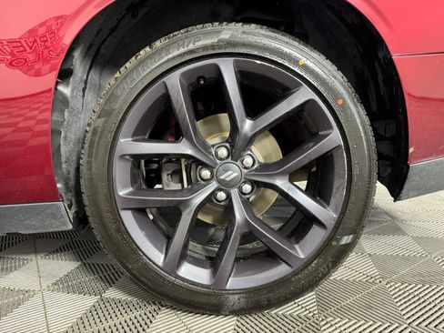 Used 2021 Dodge Challenger SXT w/ Driver Convenience Group image 37