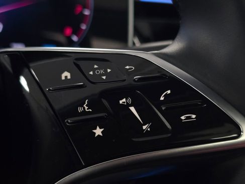 Certified 2025 Mercedes-Benz E 350 4MATIC Sedan image 41