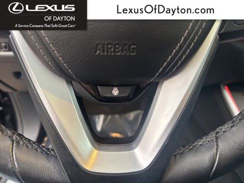 Used 2023 BMW X5 xDrive40i w/ Parking Assistance Package image 21