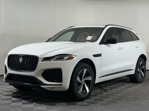New 2026 Jaguar F-PACE R-Dynamic S image 2