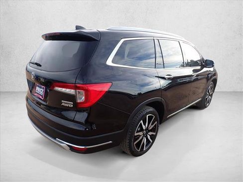 Used 2021 Honda Pilot Touring image 4