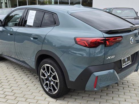 Certified 2025 BMW X2 xDrive28i w/ Convenience Package image 7