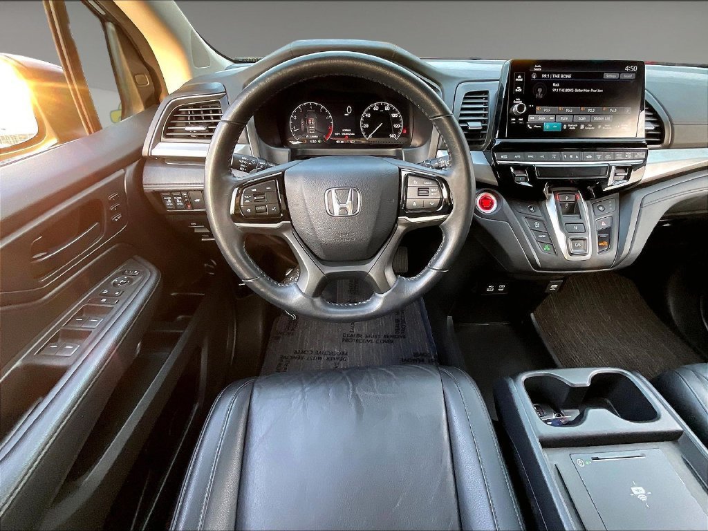 Used 2025 Honda Odyssey EX-L image 17
