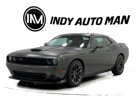 Used 2020 Dodge Challenger R/T w/ T/A Package image 8