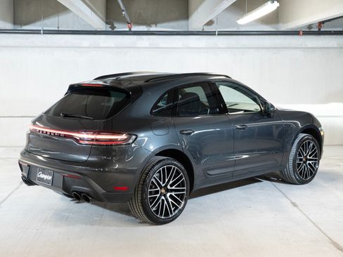 Certified 2026 Porsche Macan AWD/4WD image 7