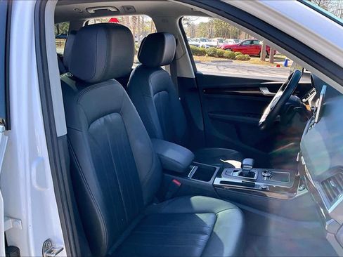 Used 2020 Audi Q5 2.0T Premium Plus w/ Premium Plus Package AWD/4WD image 8