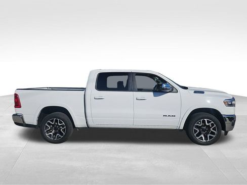 Used 2025 RAM 1500 Laramie image 12