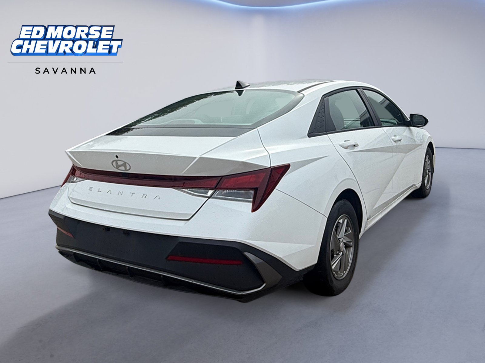 Used 2025 Hyundai Elantra SE FWD image 5