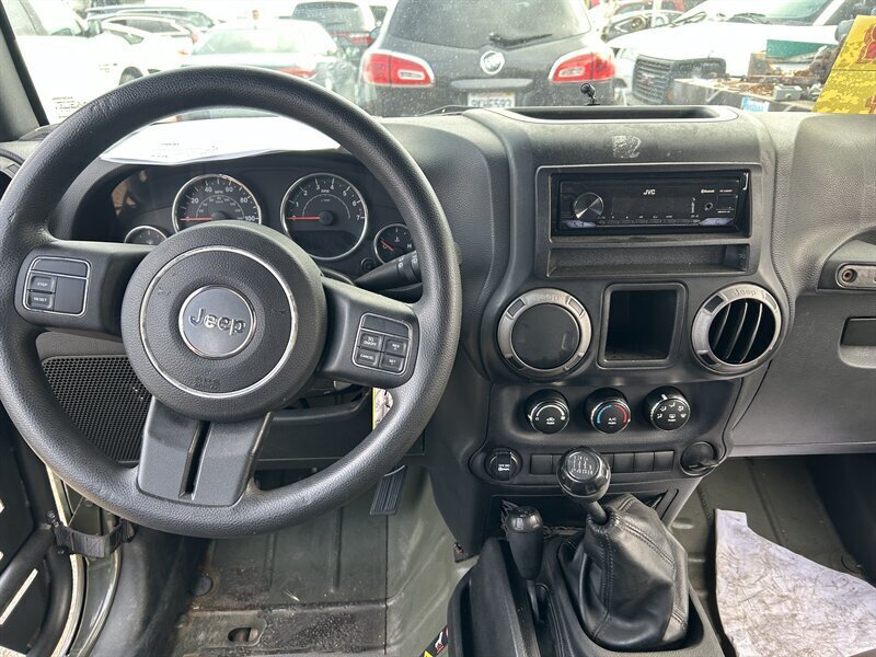 Used 2015 Jeep Wrangler Unlimited Sport w/ Trailer Tow Group AWD/4WD image 38