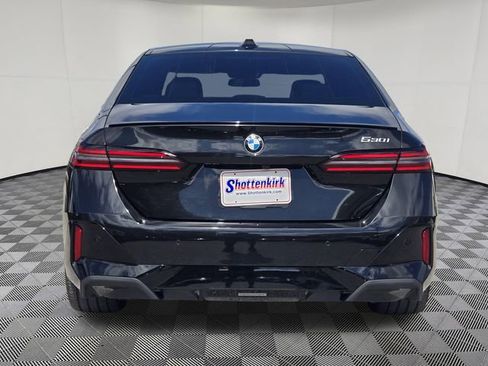 Used 2024 BMW 530i 530i w/ M Sport Package image 6