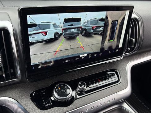 New 2026 Ford Expedition Tremor AWD/4WD image 18