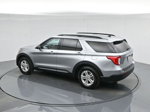 Certified 2023 Ford Explorer XLT image 48
