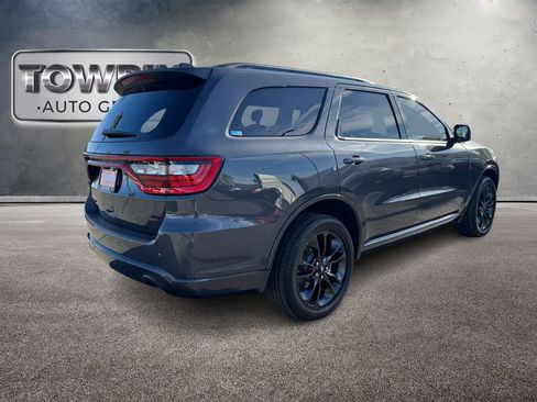 Used 2025 Dodge Durango GT w/ Blacktop Package AWD/4WD image 4