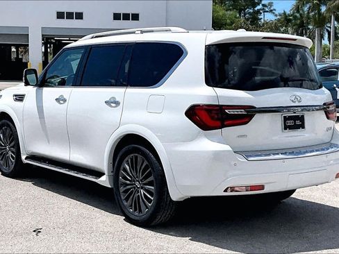 Used 2024 INFINITI QX80 Sensory AWD/4WD image 7