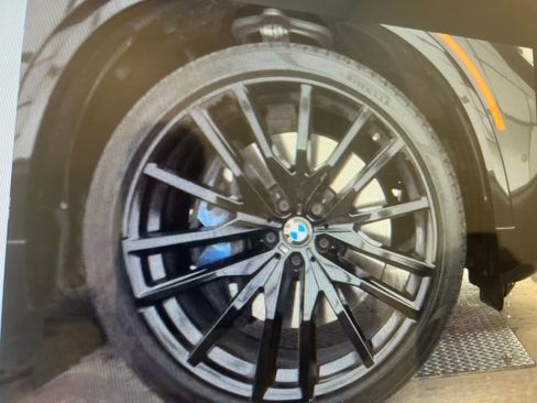 Used 2020 BMW X5 M50i AWD/4WD image 14