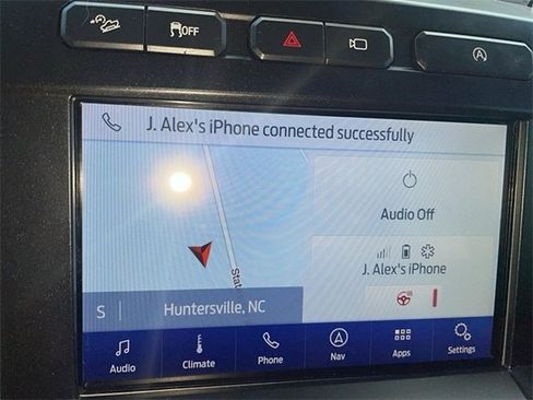 Used 2020 Ford F150 Platinum w/ Equipment Group 701A Luxury image 12