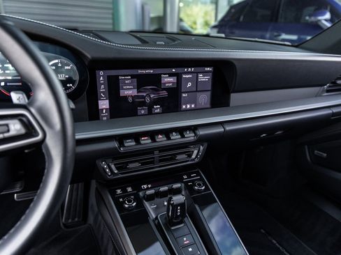 Certified 2021 Porsche 911 Carrera w/ Premium Package image 31