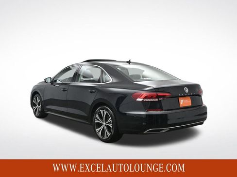 Used 2020 Volkswagen Passat 2.0T SEL image 4