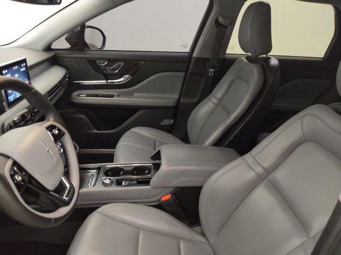Used 2022 Lincoln Corsair FWD image 17