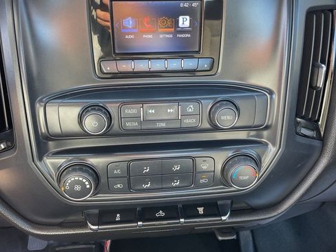 Used 2015 Chevrolet Silverado 2500 W/T w/ Snow Plow Prep Package image 11