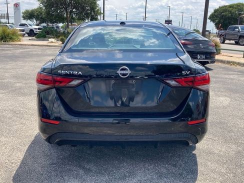 Used 2024 Nissan Sentra SV FWD image 6