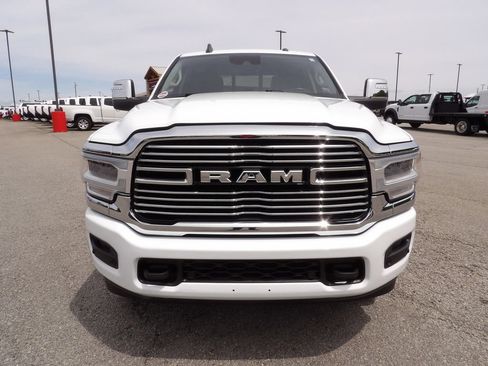 Used 2024 RAM 2500 Laramie w/ Safety Group AWD/4WD image 12