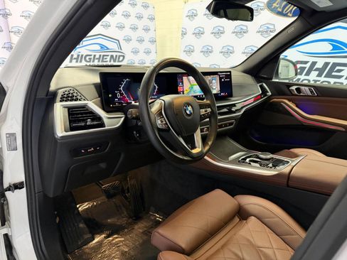 Used 2024 BMW X5 xDrive40i w/ Premium Package image 15