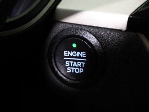 Used 2022 Ford Escape SE FWD image 39