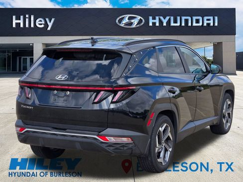 Used 2023 Hyundai Tucson SEL w/ Convenience Package FWD image 4