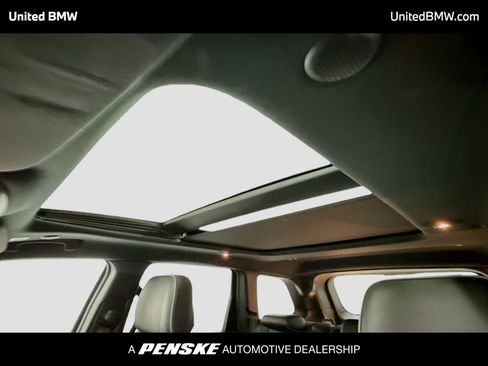 Used 2021 Jeep Grand Cherokee Overland image 12