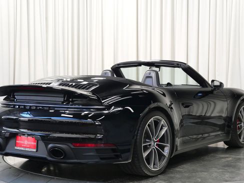 Used 2024 Porsche 911 Carrera S RWD image 9