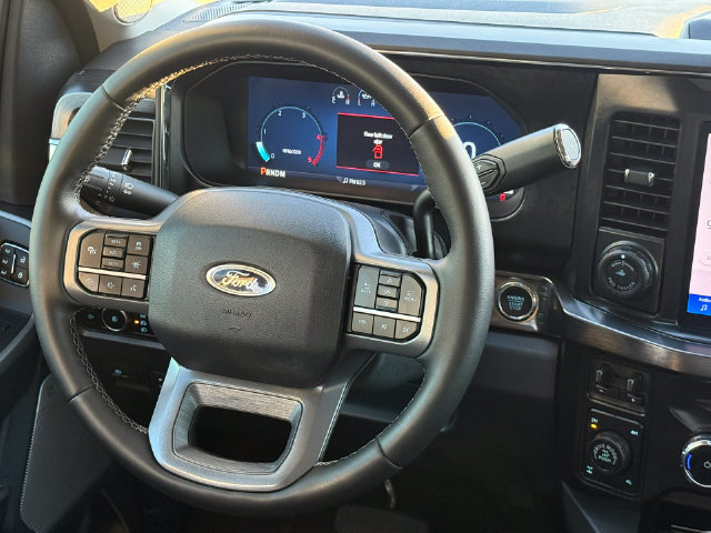 Used 2026 Ford F250 Lariat w/ Tremor Off-Road Package AWD/4WD image 14
