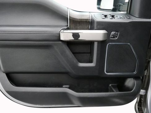 Used 2021 Ford F250 Lariat w/ Lariat Ultimate Package image 14