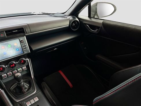 Used 2024 Subaru BRZ Limited w/ Popular Package 2 image 22