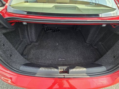 Used 2014 Volkswagen Jetta TDI FWD image 34