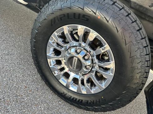 Used 2022 Ford F250 XLT w/ XLT Premium Package AWD/4WD image 27