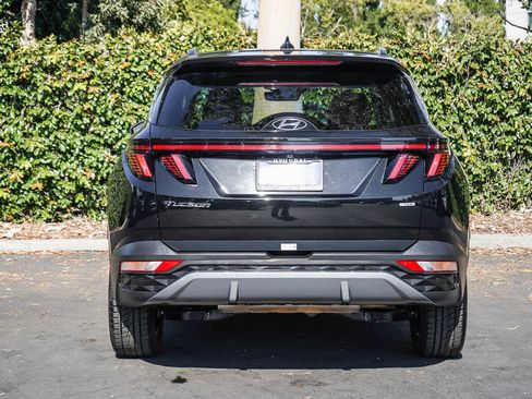 Used 2024 Hyundai Tucson Limited AWD/4WD image 3