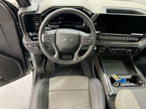 Used 2024 Chevrolet Silverado 2500 ZR2 w/ ZR2 Bison Edition image 21