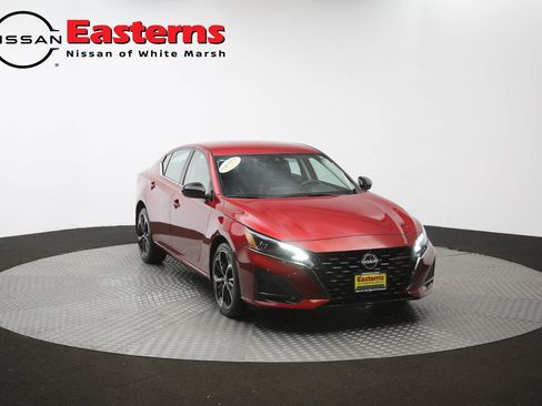 Used 2023 Nissan Altima 2.5 SR AWD/4WD image 49