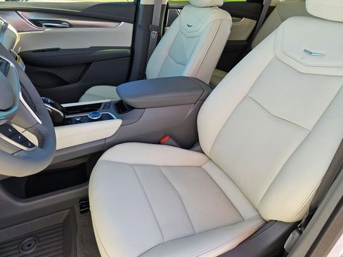 New 2026 Cadillac XT5 Premium Luxury w/ Driver Assist Package image 28