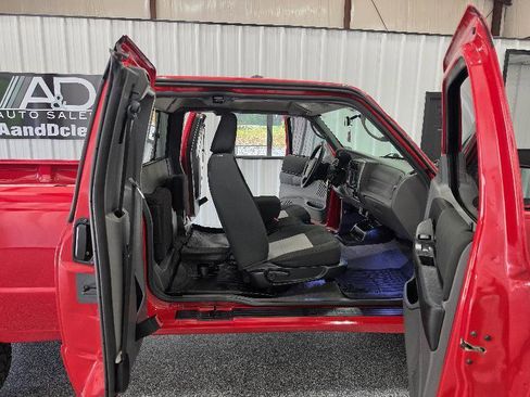 Used 2011 Ford Ranger XLT RWD image 13