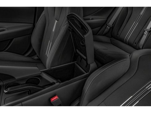 Used 2023 Hyundai Elantra SEL w/ Convenience Package image 9