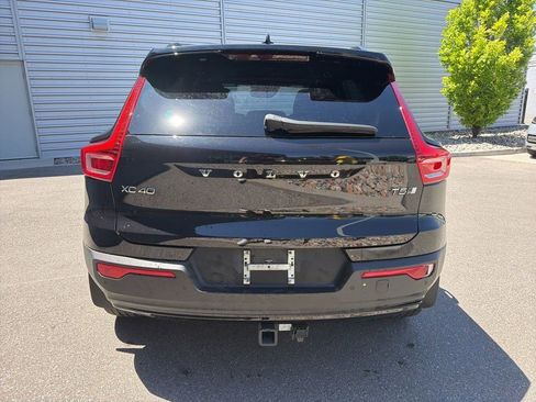 Used 2021 Volvo XC40 T5 R-Design w/ Advanced Package AWD/4WD image 6