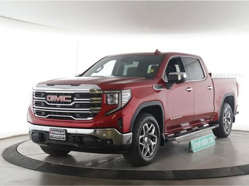 Used 2024 GMC Sierra 1500 SLT w/ SLT Premium Plus Package AWD/4WD image 10