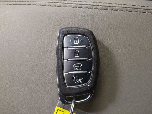Used 2021 Hyundai Tucson Value w/ Cargo Package FWD image 32