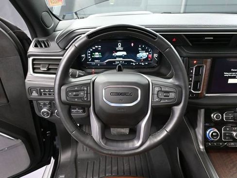 Used 2024 GMC Yukon Denali Ultimate image 34